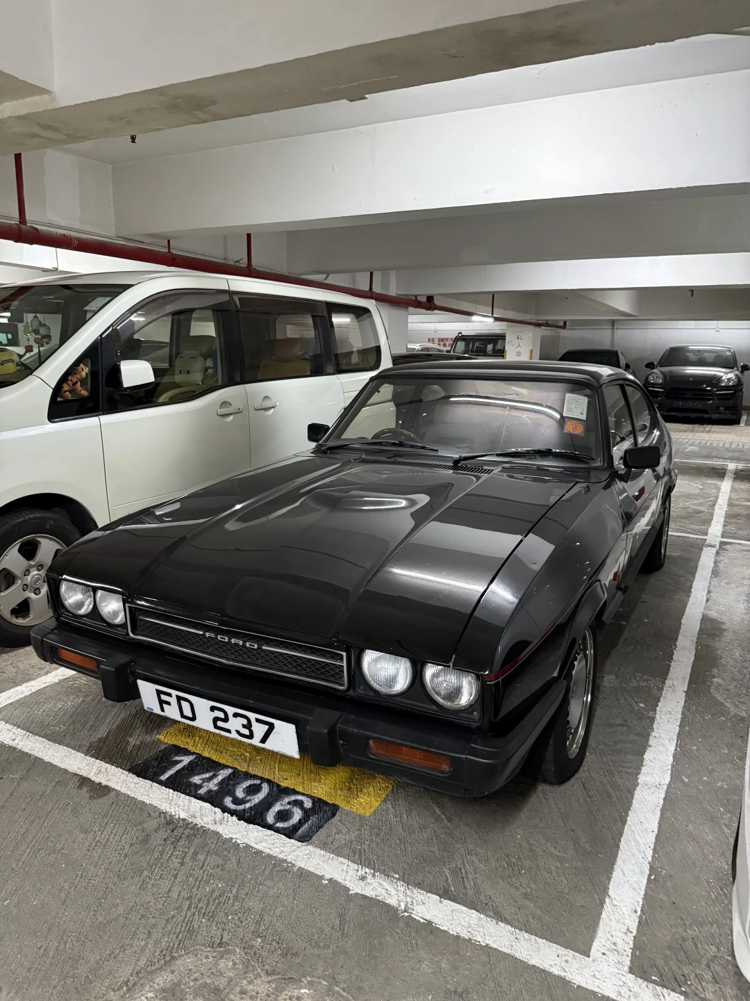 随手香港小区地库拍车系列