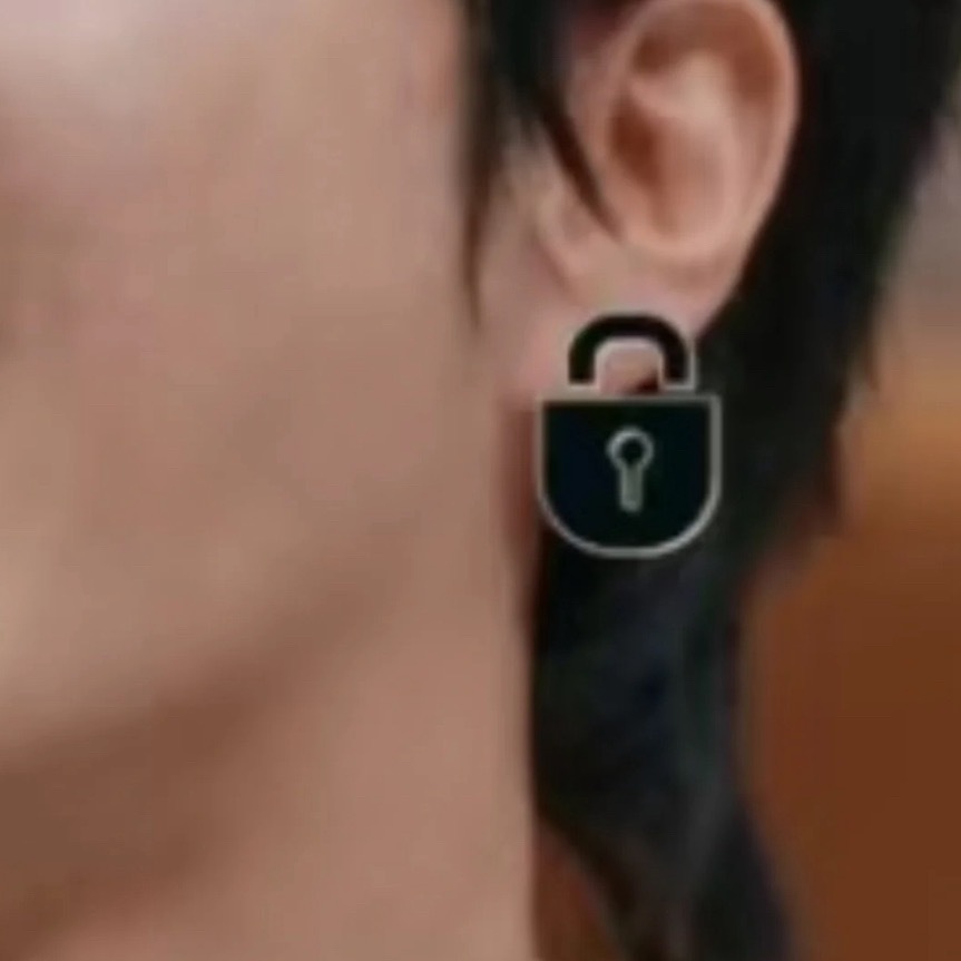 我真笑死了看披哥四能不被后期花字搞笑的人是真的能忍 