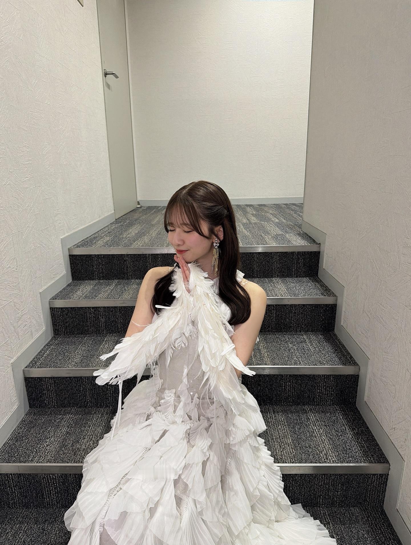 菅原咲月「ミュージックステーションさんありがとうございました！　新衣装、とても綺