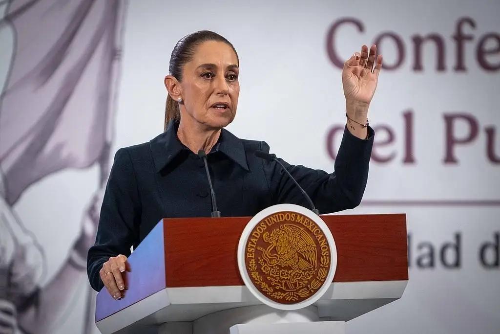 古巴被美国逼得走投无路，封锁一天比一天狠，石油都快断供了，老百姓的日子简直没法过