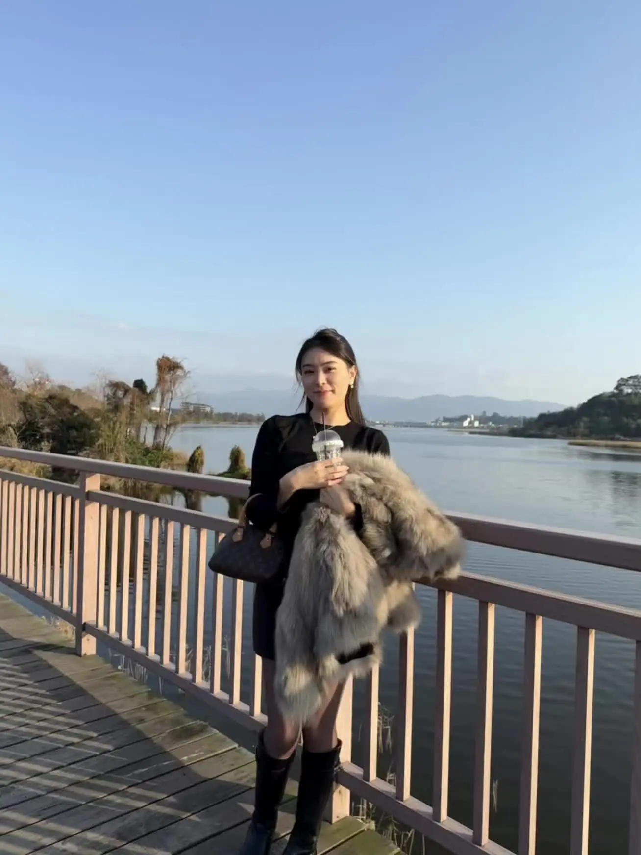 碗中餐，身边人，灯火可亲🏮