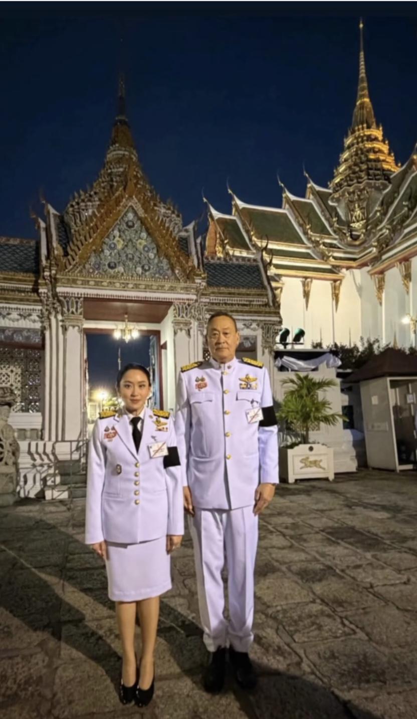 两个泰国前任总理同框：赛塔，2023年8月22日投票选举为泰国第30届总理，于2