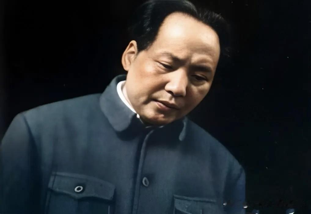 观点相其正确，战无不胜的毛泽东思想万岁，毛主席永远和人民在一起，人民不死，毛主席