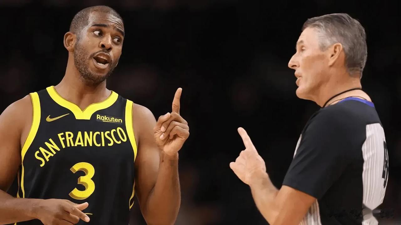 萧华：保罗和福斯特不必成为朋友，但必须做好各自本职工作！

今日，NBA总裁亚当