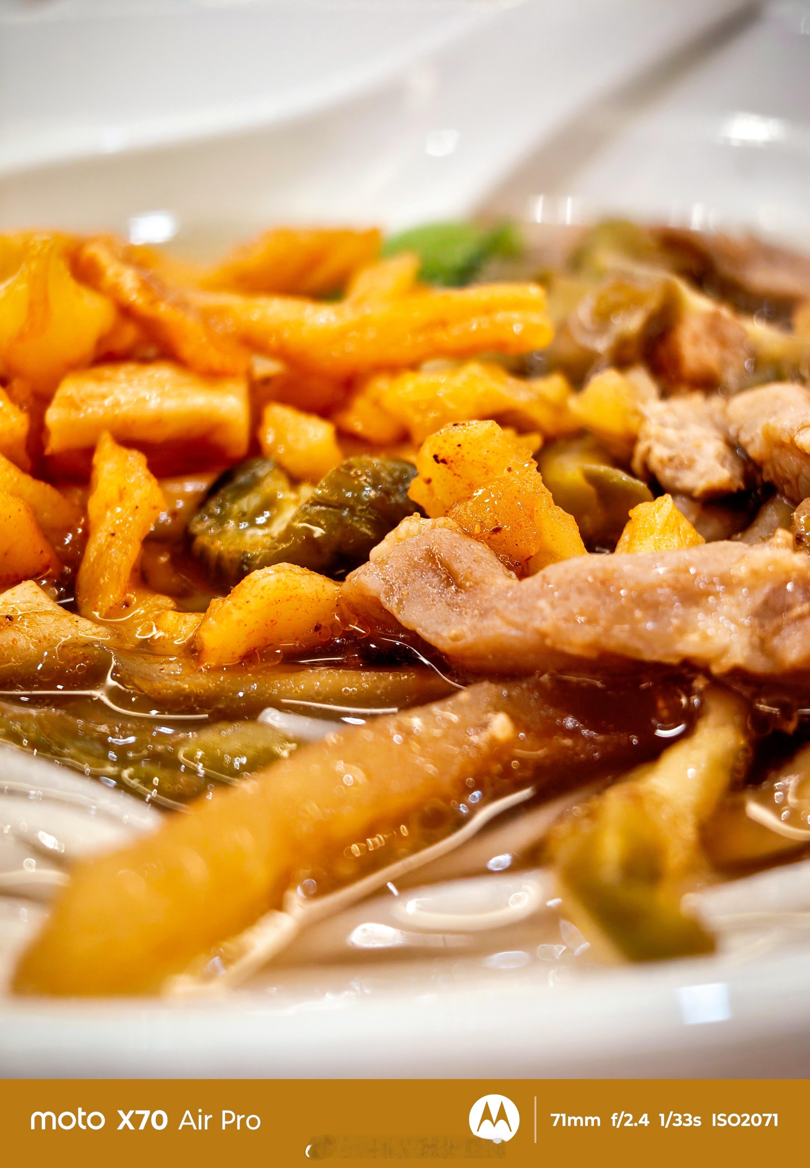 虽然经常看到很多人抱怨广州白云 T1 太老太旧，但每次在白云 T1 飞海航都是广