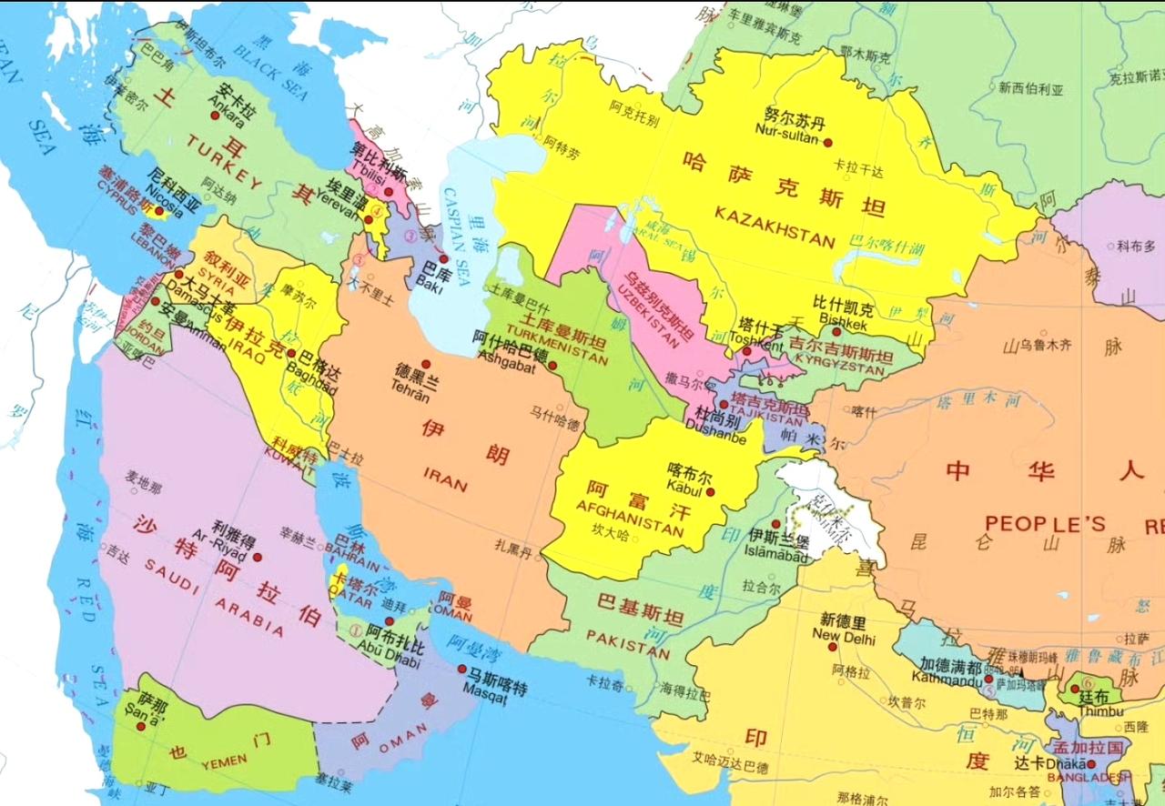 美国大兵压境，伊朗展现松弛感。
伊朗外长说，愿意斡旋巴基斯坦和阿富汗的冲突。 ​