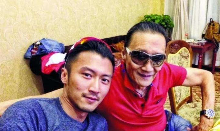 谢霆锋家的相处细节，比偶像剧还暖谢贤全家

谁懂啊，谢霆锋一家的日常完全打破了我