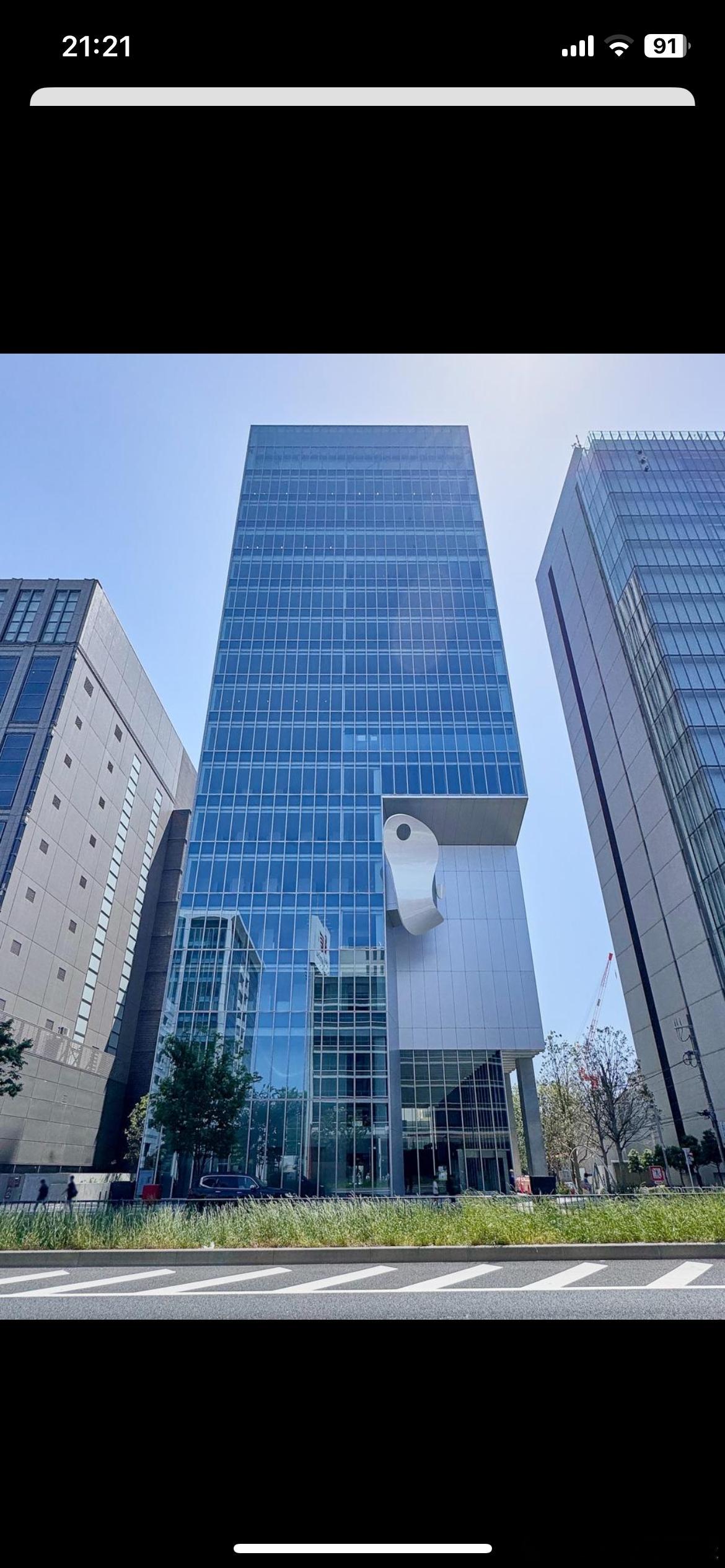 东京手表展 第一次举办 人山人海 根本挤不到前面去 点钞机哗哗的 交易非常活跃 