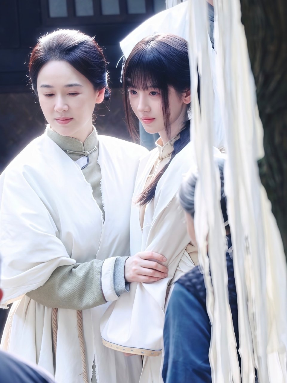 真像母女有神似 