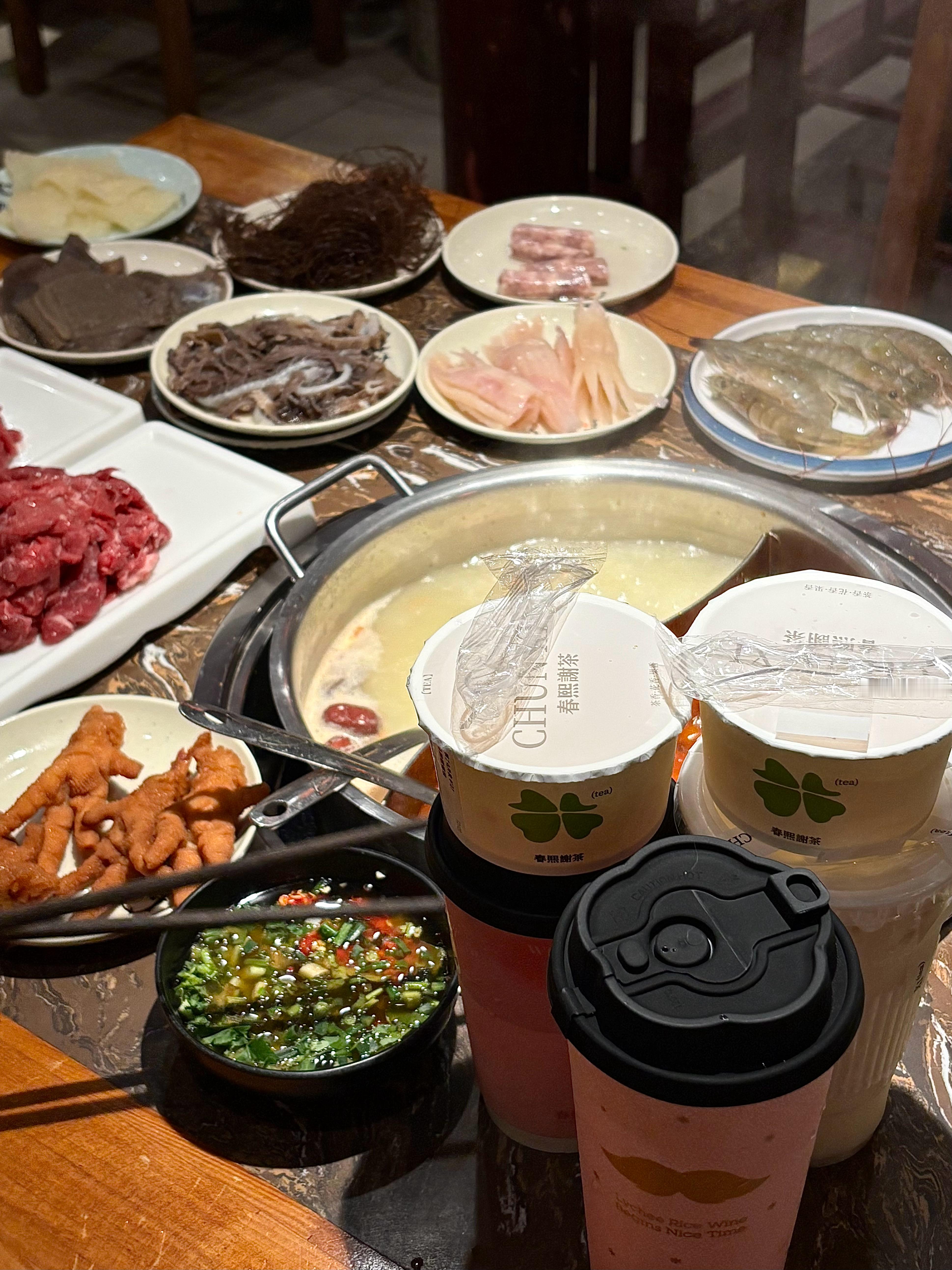 每一顿和你吃的饭都值得纪念~ ​​​