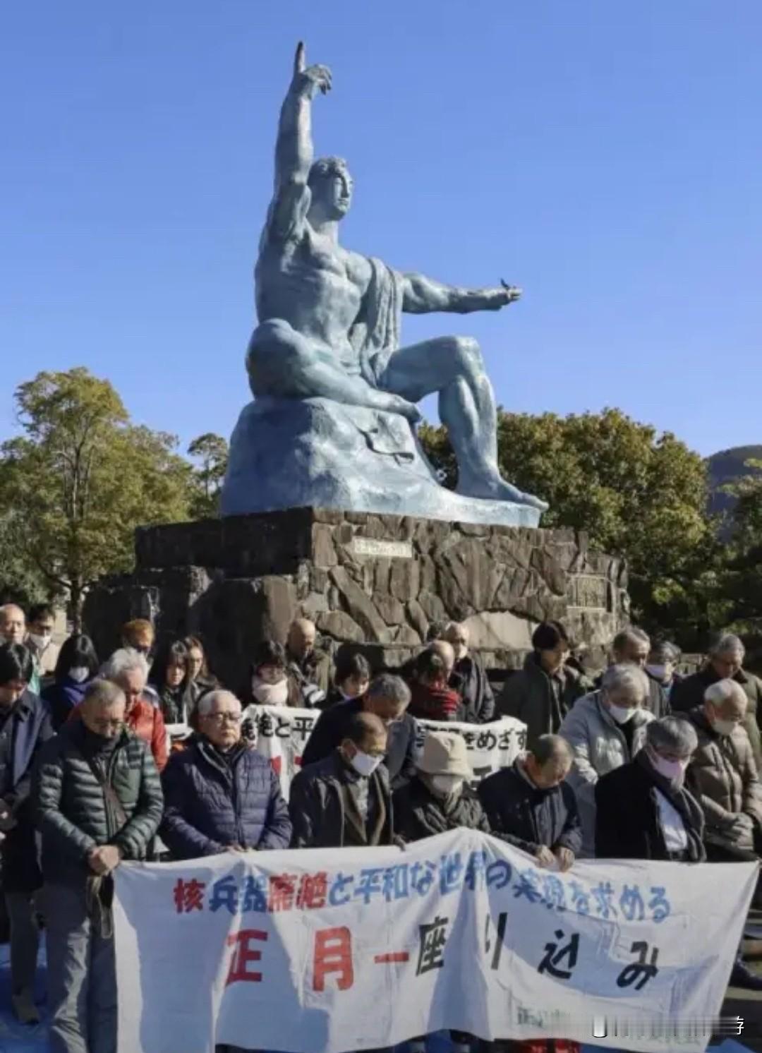 荒唐！美国用原子弹炸了广岛，日本学者：都是俄罗斯造成的！

广岛、长崎原子弹爆炸