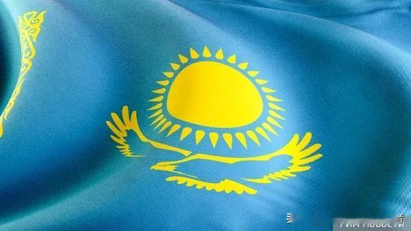 专家评估哈萨克斯坦建设核电站的重要性。
专家安皮洛戈夫：哈萨克斯坦首座核电站将连