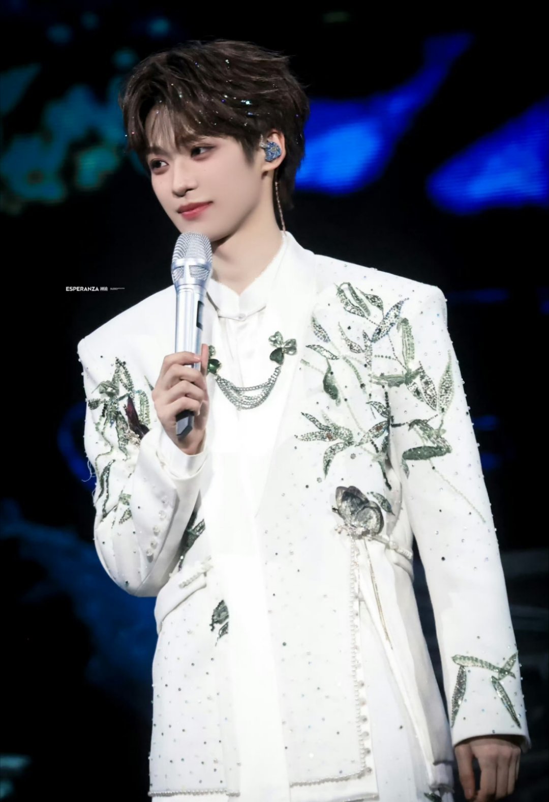 梓渝经纪公司成立新公司期待和梓渝的下一次见面