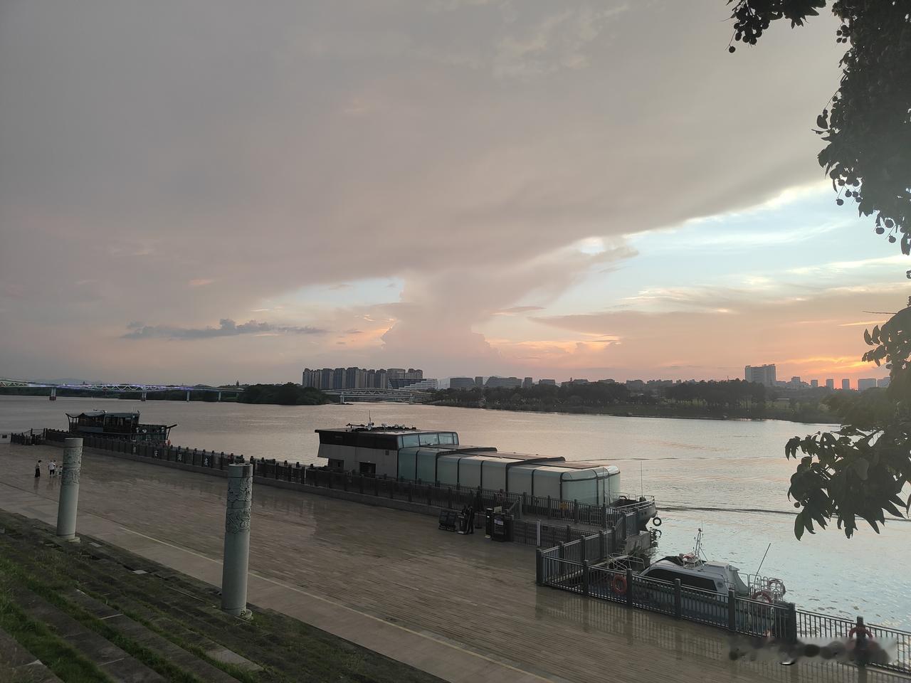 俗话说：“橘生淮南则为橘，橘生淮北则为枳。”相同的种子，因为环境的差异，果实的味