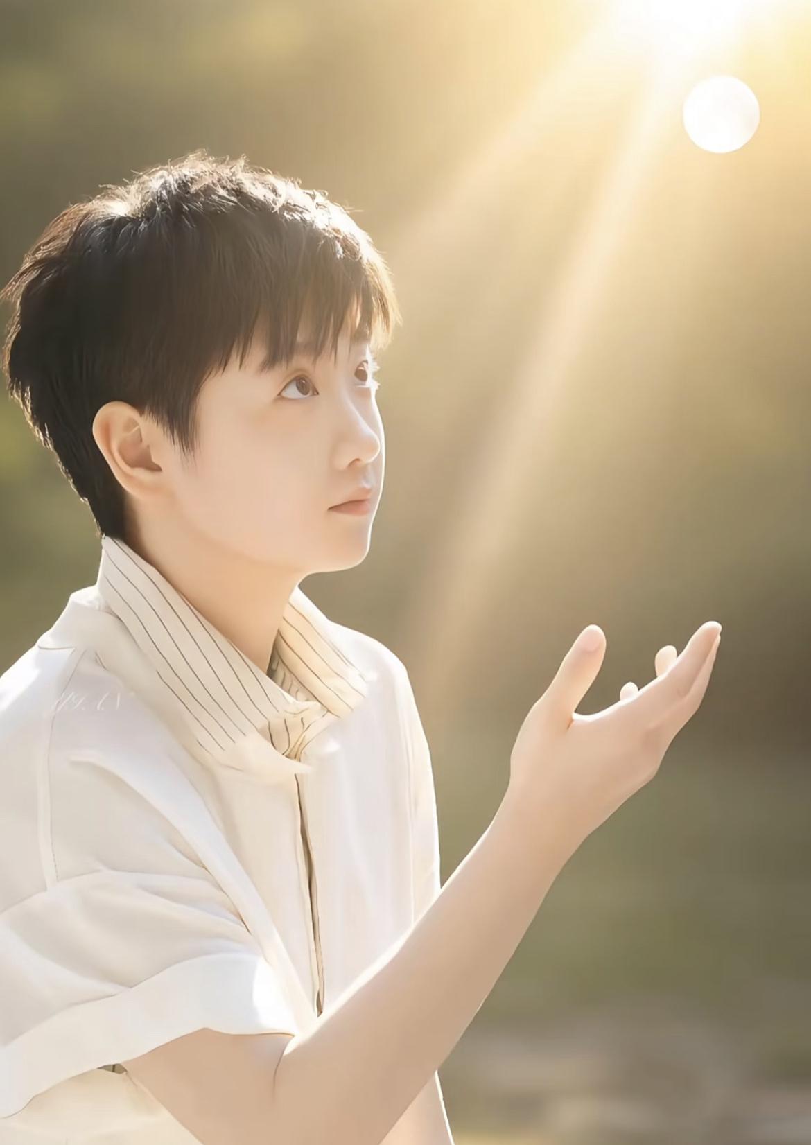 孙颖莎在女子乒乓球里面颜值算中上了吧？技术是一流的！反差萌孙颖莎 孙颖莎