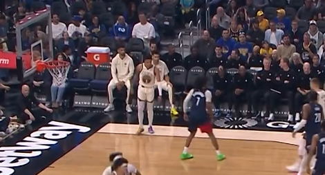 勇士这可怜兮兮的替补席  奇才vs勇士