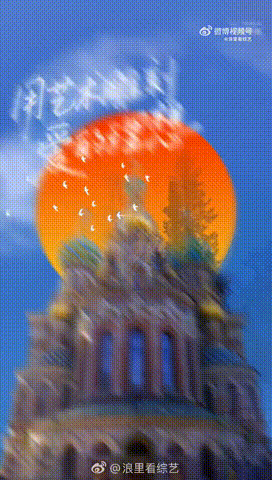 这是我的浪漫城市大片圣彼得堡的文艺气息太浓了，不管是建筑还是街道都很温柔，情侣在