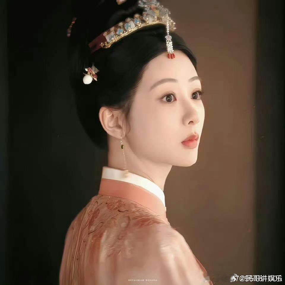 心疼李祯李祯坚守本心不曾放弃自我，可命运从未对他温柔相待，接连而来的困境消磨心气