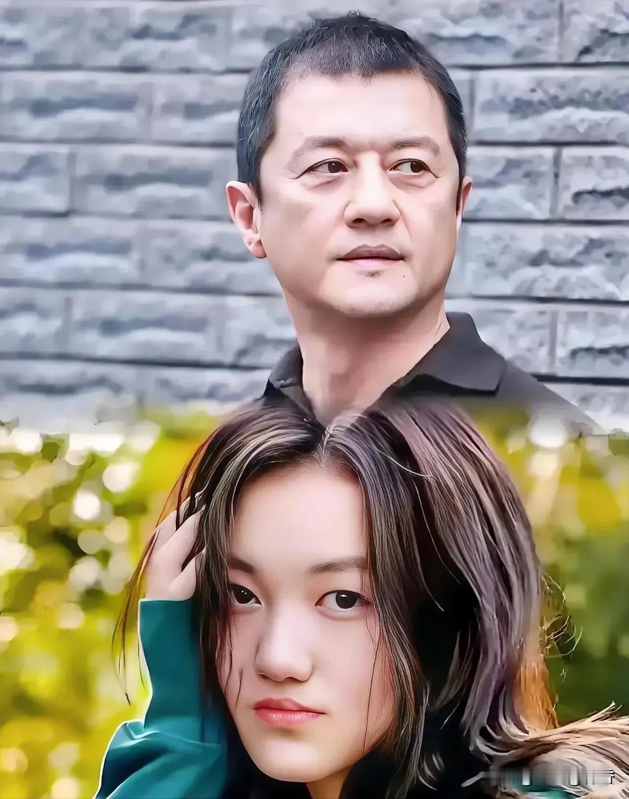 李嫣直播露脸30秒，仅说“我爸挑的茶，我喝过，放心买”，便助力李亚鹏茶叶销售额达