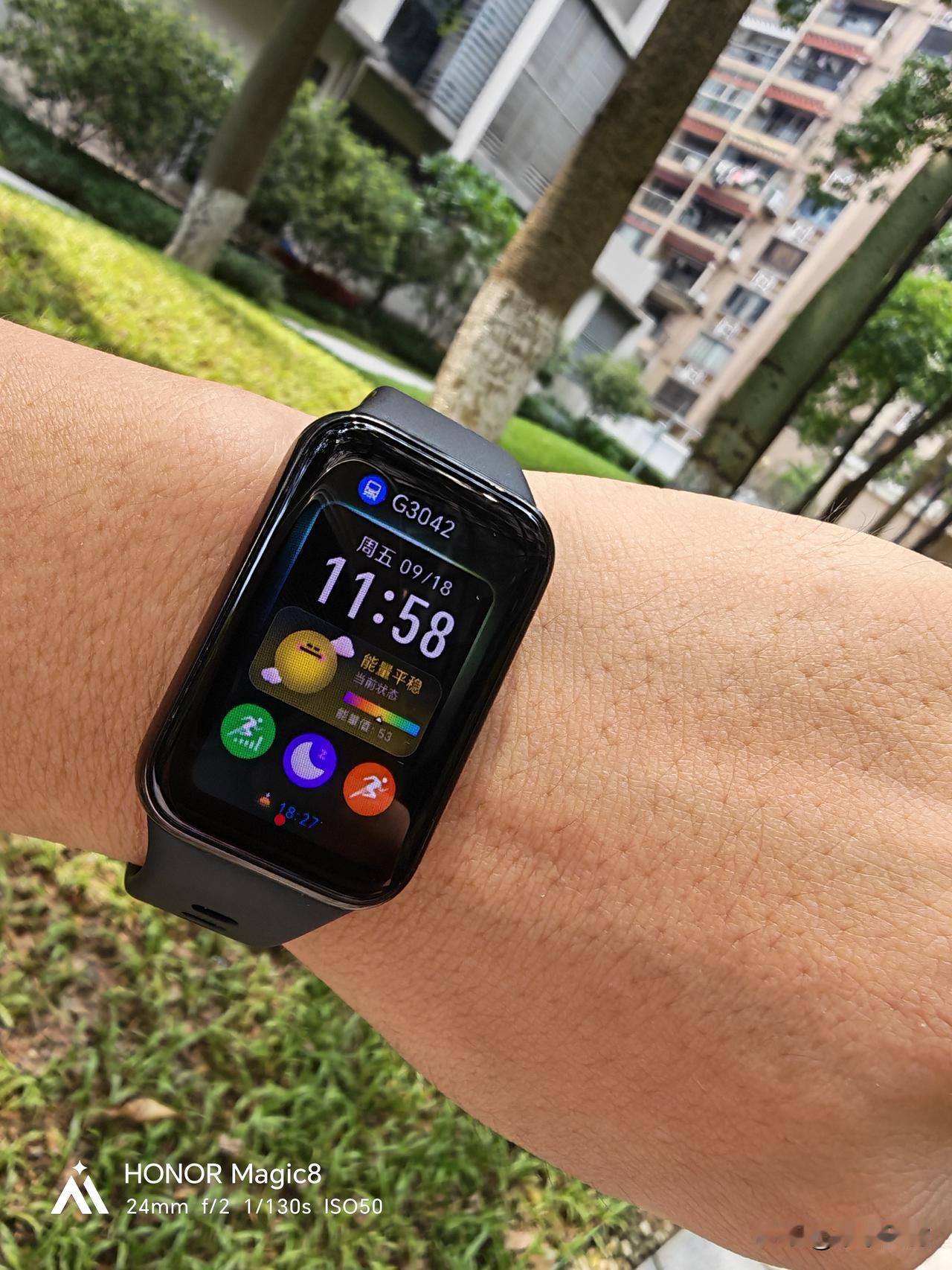 百元级的荣耀手环11标准版居然藏了这么多惊喜✨

原本以为只有旗舰机型才有的Ma