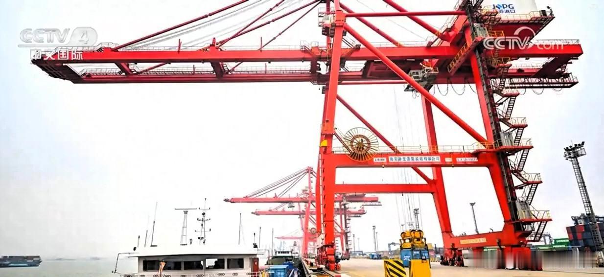 德媒表示，中国经济增长5%，这样的统计数据好的令人“难以置信”！

1月21日，