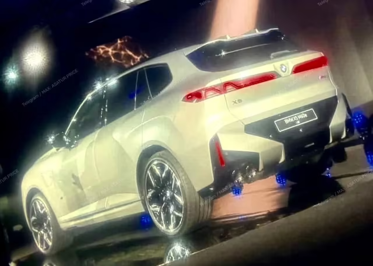 宝马下一代X5采用"新世代"设计：修长双肾格栅、新LED灯组，尾部配细长环绕式尾