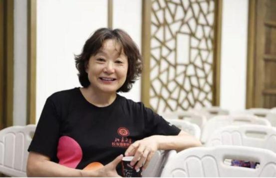 1977年，北京密云一农林女工人参加高考，没想到竟成为高考恢复后第一位文科状元，