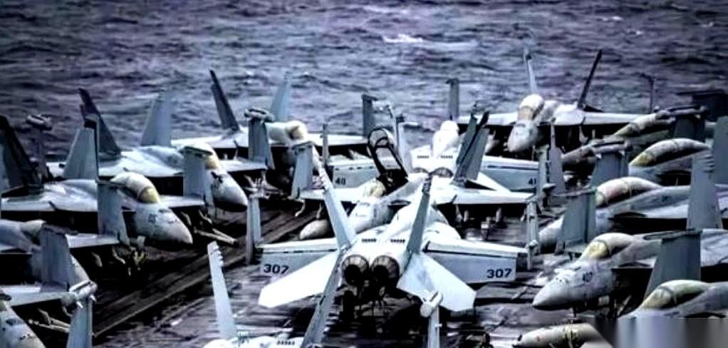 一小时，两架飞机，前后脚栽进同一片海里。
别再跟我扯什么“南海魔咒”、“神秘电磁