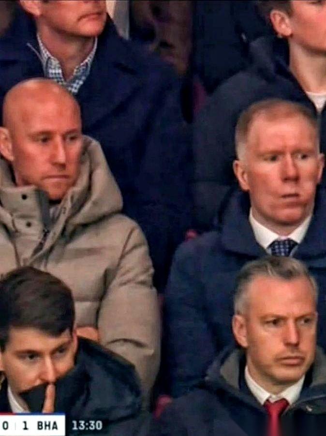 好了，咱们就当许愿成功了。
教练，滚了。
那个我们天天骂的阵型，扔了。
我们心心