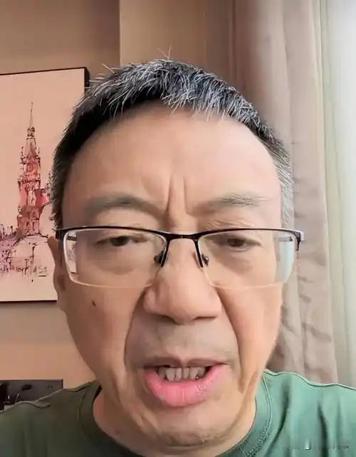 怪不得胡锡进不敢应战汤家凤，原来人家早就把他研究透了！

不少网友精准总结出胡锡