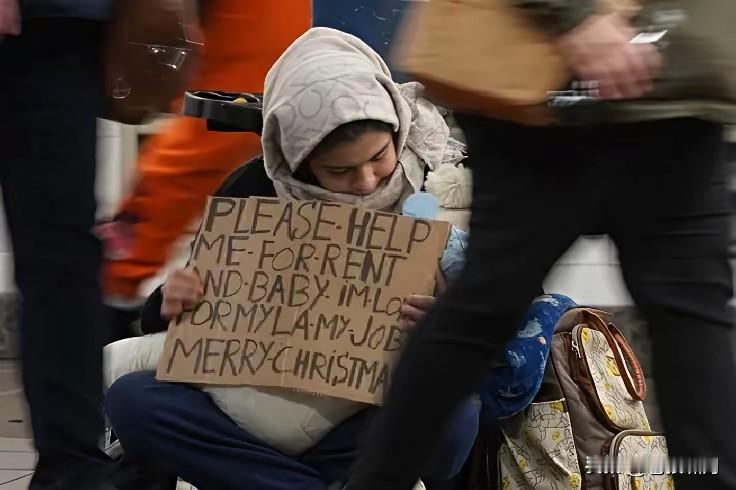 老美“斩杀线”持续爆火，引发各方热评争议！环球时报爆料:美国59%民众无法承受1