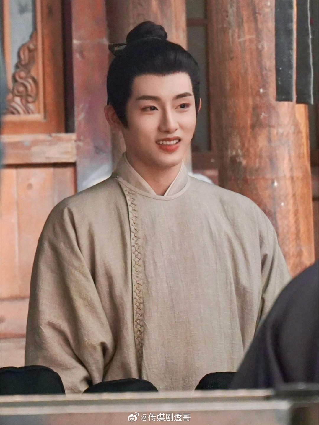 邓恩熙、董思成出演🥭电视剧《庶女生存手册》，导演：王威 