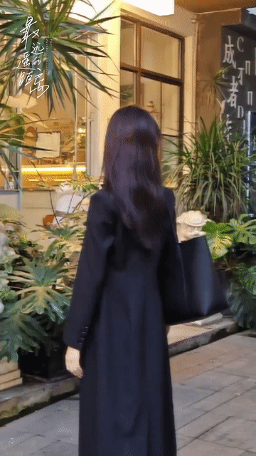 陈瑶一人分饰两个角色是最难演的

一个腹黑，一个善良

这可塑性太强了

绝对是