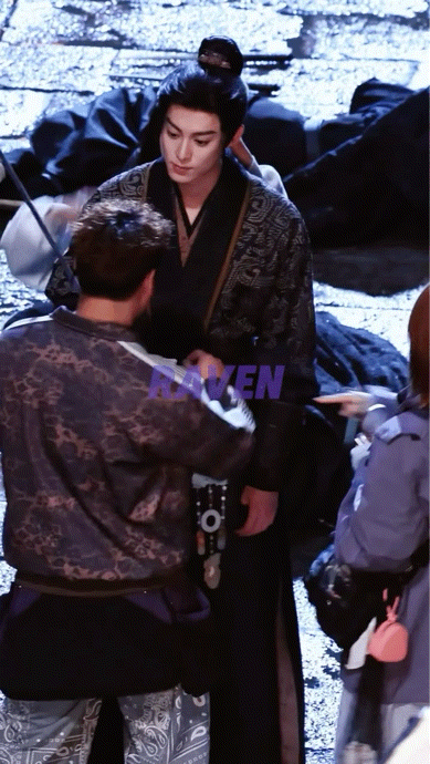 跟鹤棣一起工作好开心哦哈哈哈哈（cr📕Raven日常版王鹤棣