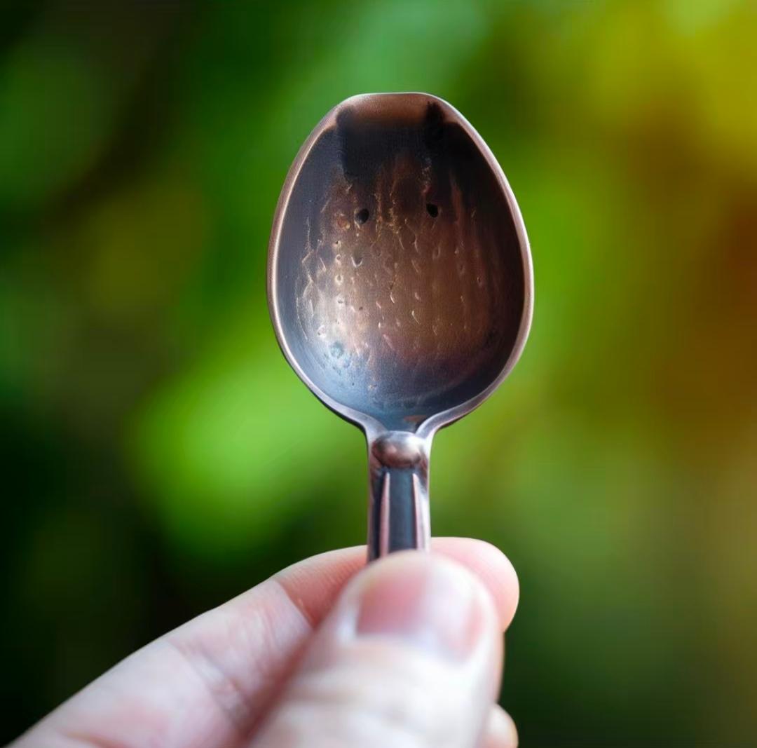 “一个敢买，一个敢卖！”男子在网上看到铁锅做活动，只要8.8块钱一个，想着便宜不