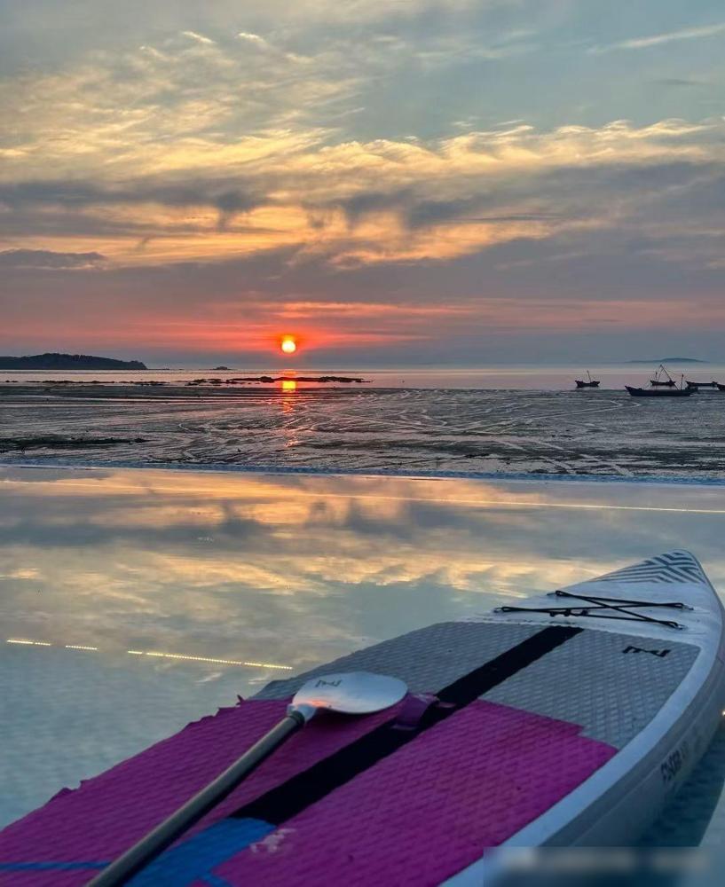 不得不说，央视太会选剧了，这部剧放在当下播，太解气了。

说下发生啥事吧：昨晚央