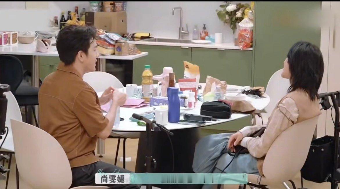 这一天尚雯婕等了20年 当年法语课堂上的观察与思考，如今成了推动国货扎根法国市场