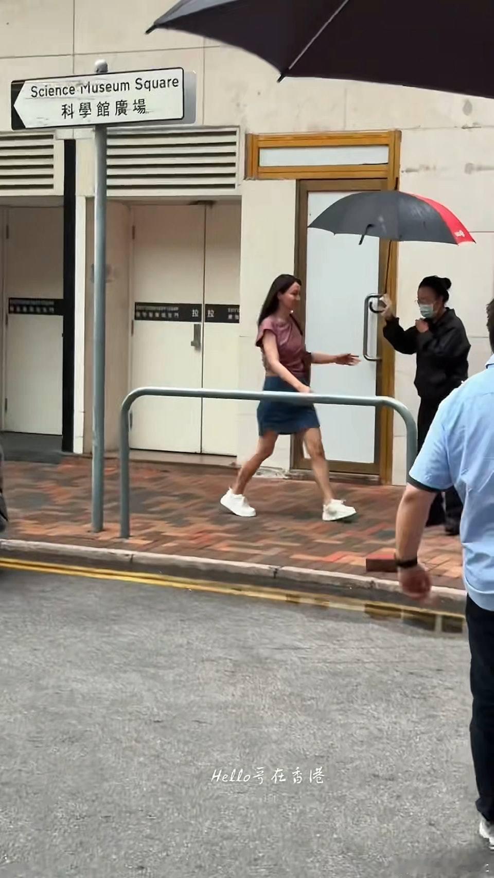 1996年亞姐冠軍、現年52歲的陳煒 (煒哥) 曾因首段婚姻淡出幕前4年，201