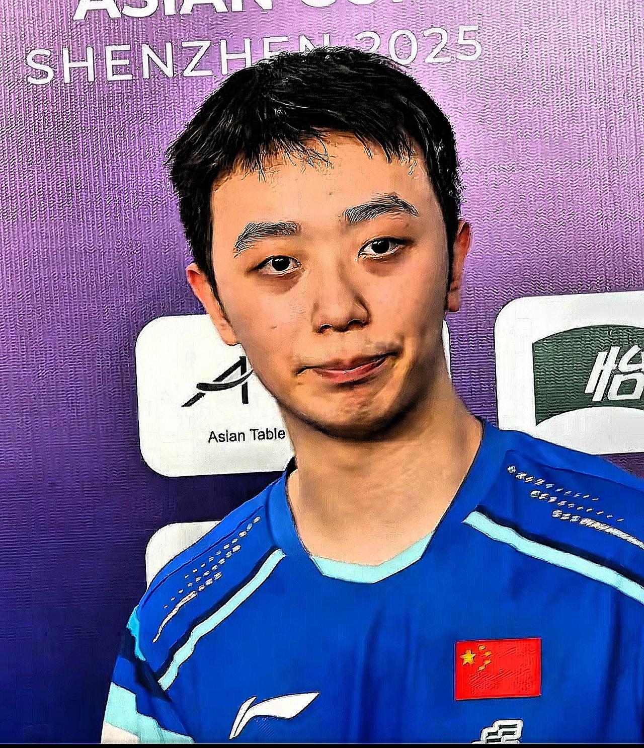 陈垣宇被裁判坑惨！赛点两次叫停，这哪是判罚是毁比赛

陈垣宇这场球输得也太憋屈了