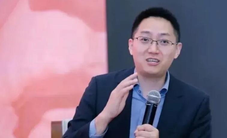 张小龙辞任粉笔首席执行官、董事会主席

7月8日，港股上市公司粉笔发布公告称，因