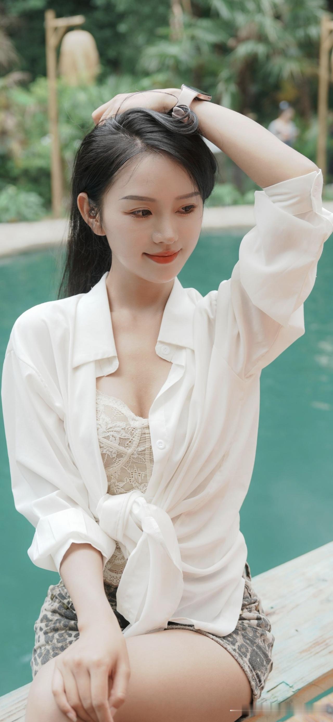 美女，或清纯，或妖娆，或贤淑，或狂野，或知性，或温婉，都是内在性格的外在表征，不