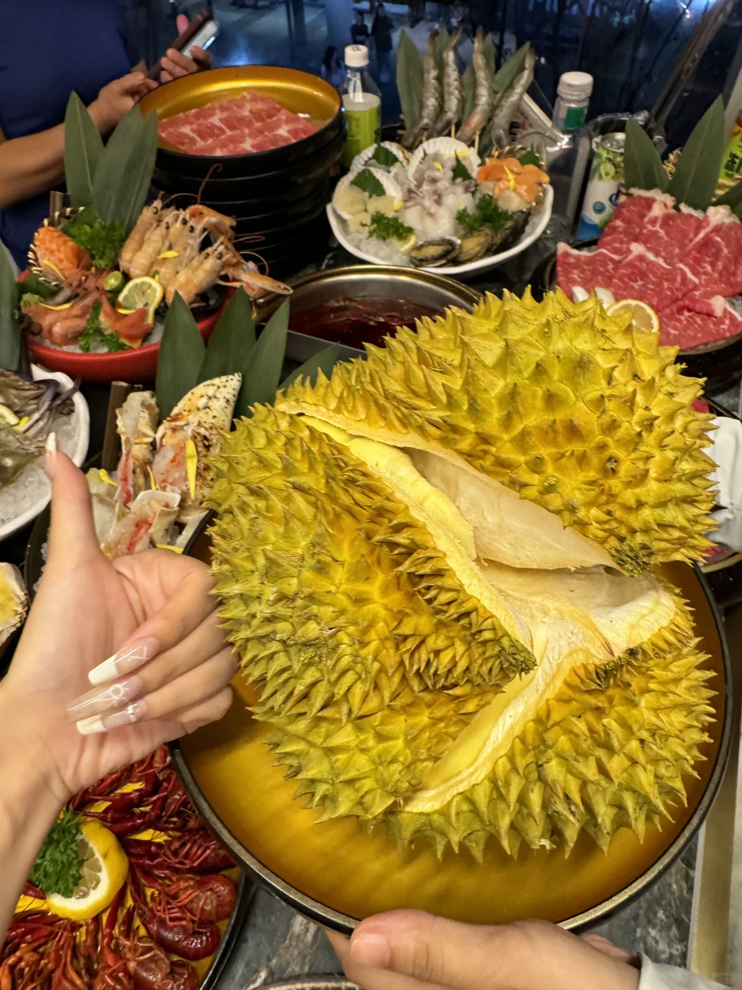 （上海）今年大概不会再去吃自助了。。。