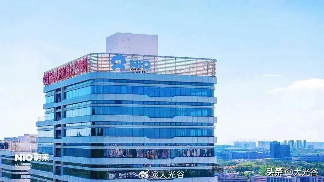 98 亿！蔚能电池新基建落地光谷，武汉新能源再提速

3 月 12 日，武汉蔚能