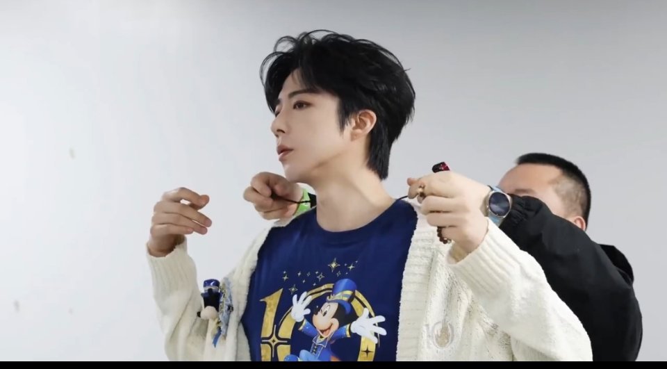 我靠谁懂这个青筋摩登兄弟