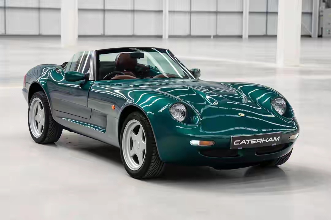 卡特汉姆21：致敬路特斯11的周年纪念跑车上世纪90年代初，卡特汉姆7正值巅峰，