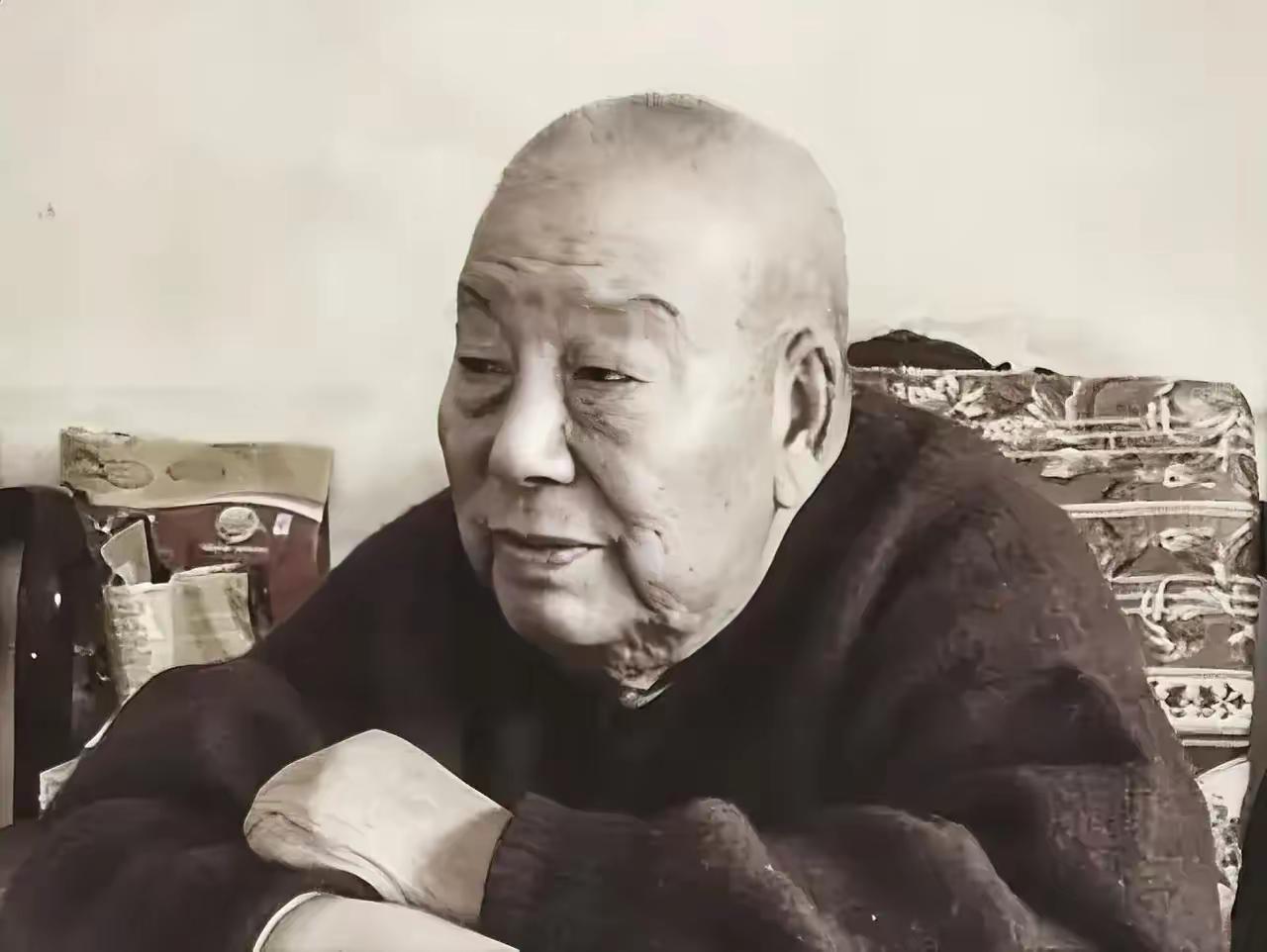 1951年，已经饿了3天的唐满洋，趁着夜色率部爬上了美军580.7高地，谁知上面