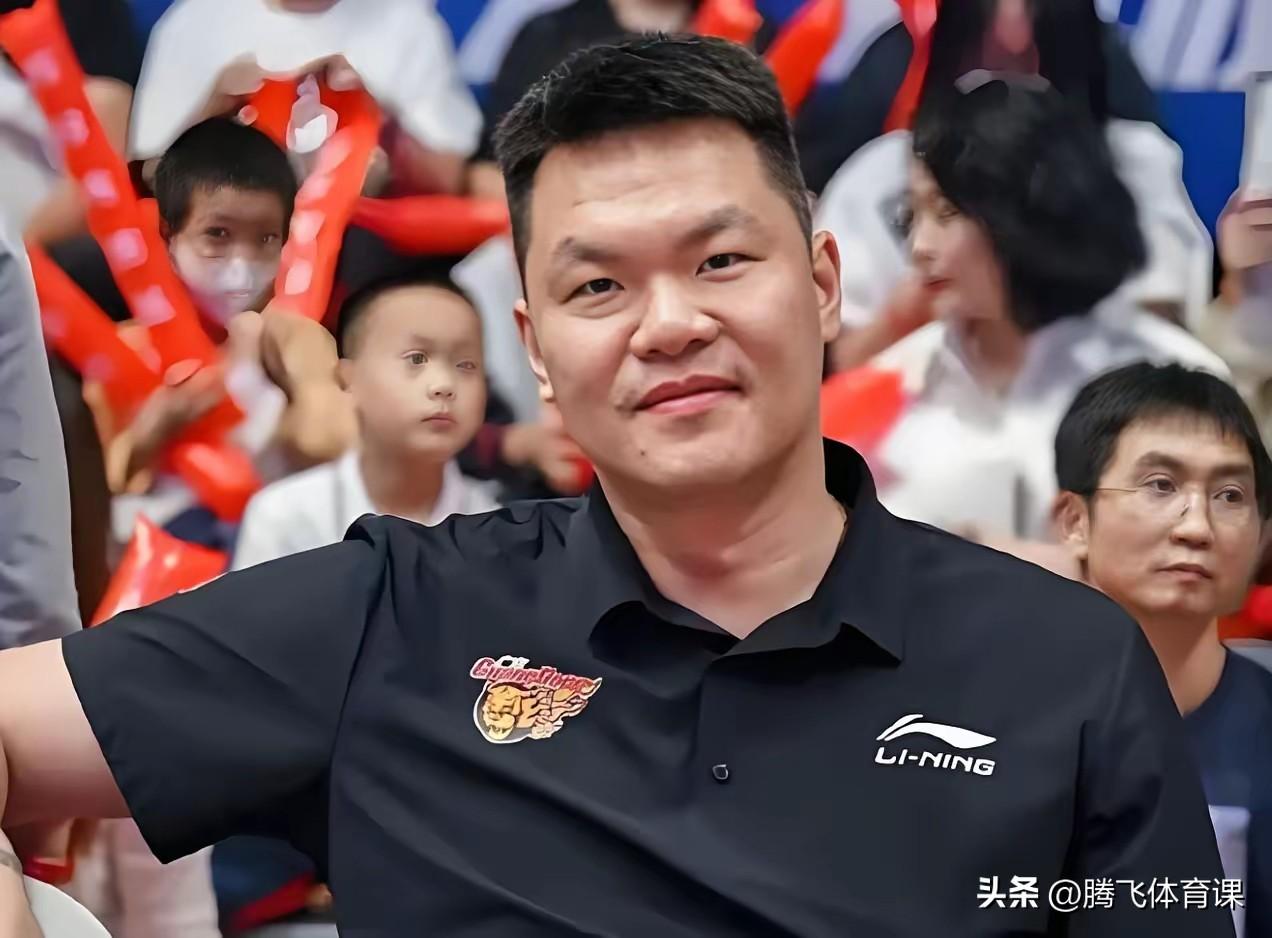 朱芳雨引援基本宣告不成功。

广东队本赛季史无前例大手笔引援，从四川队挖来上赛季