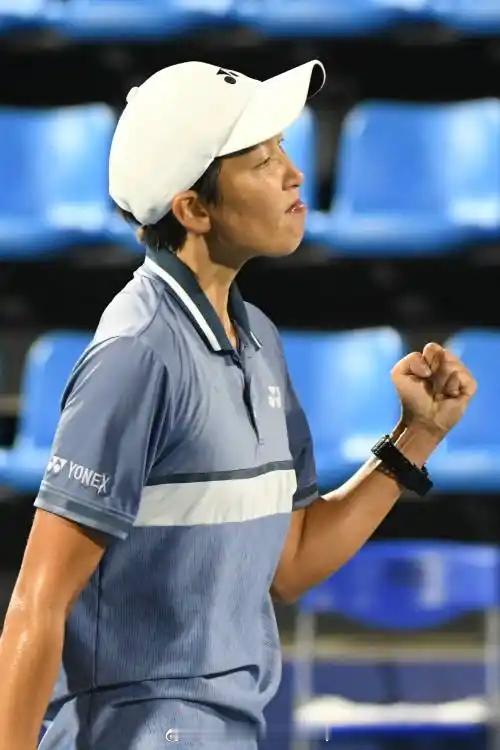 法网2026 女单资格赛，尤晓迪2-6 3-6不敌若热，止步法网资格赛首轮🥶w