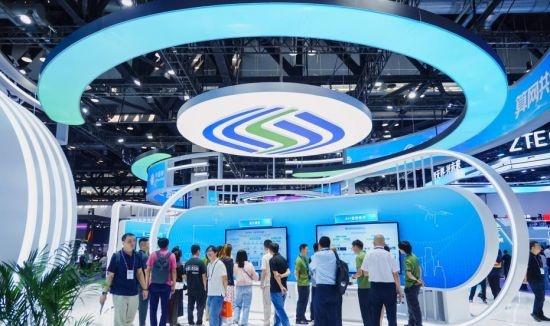 【算网共生 智启万象：中国移动亮相2026中国国际信息通信展览会】算网共生 智启