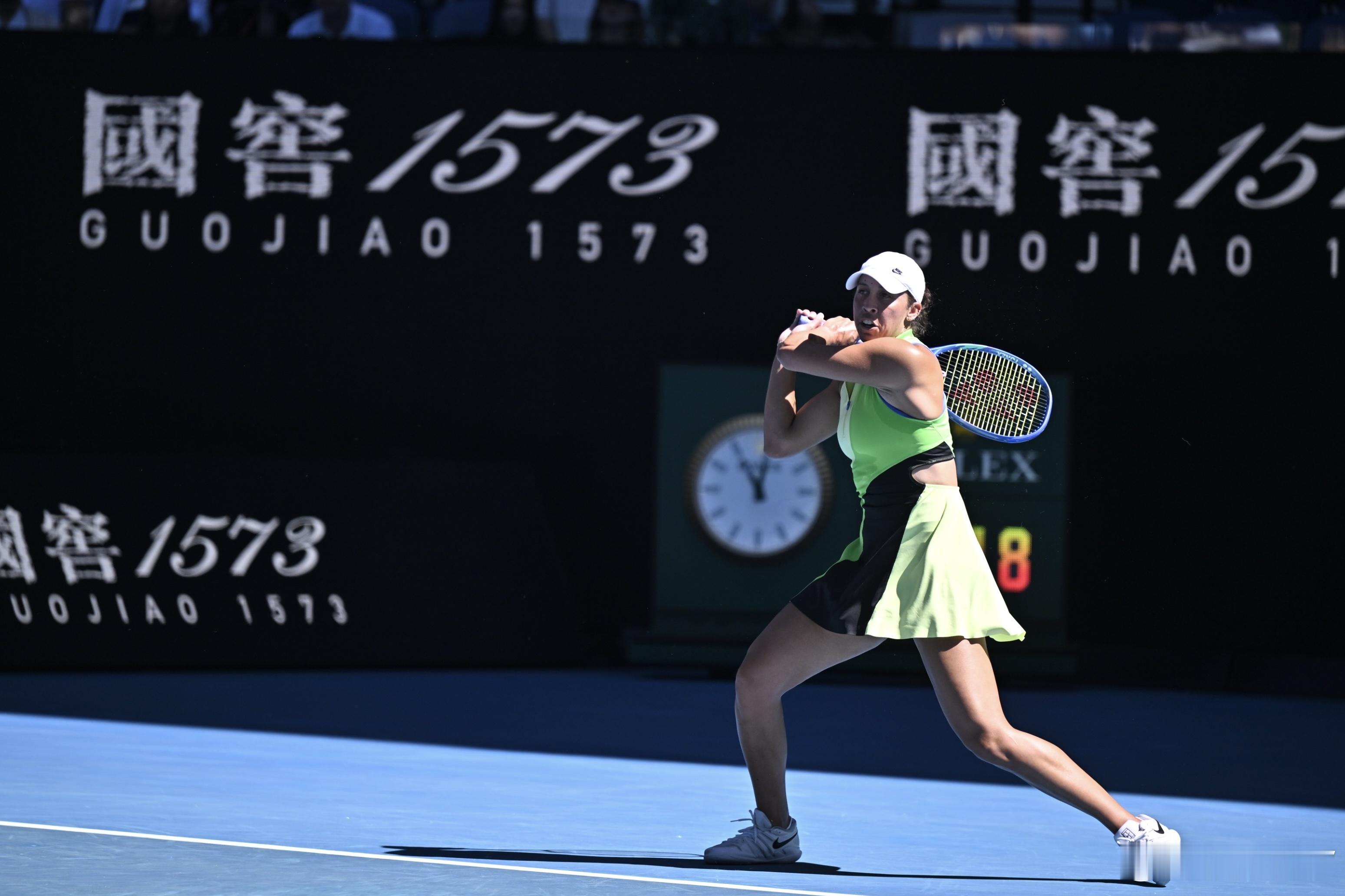 凯斯直落两盘击败卡普同样晋级澳网2026 女单16强，下一轮迎战佩古拉。下周一比